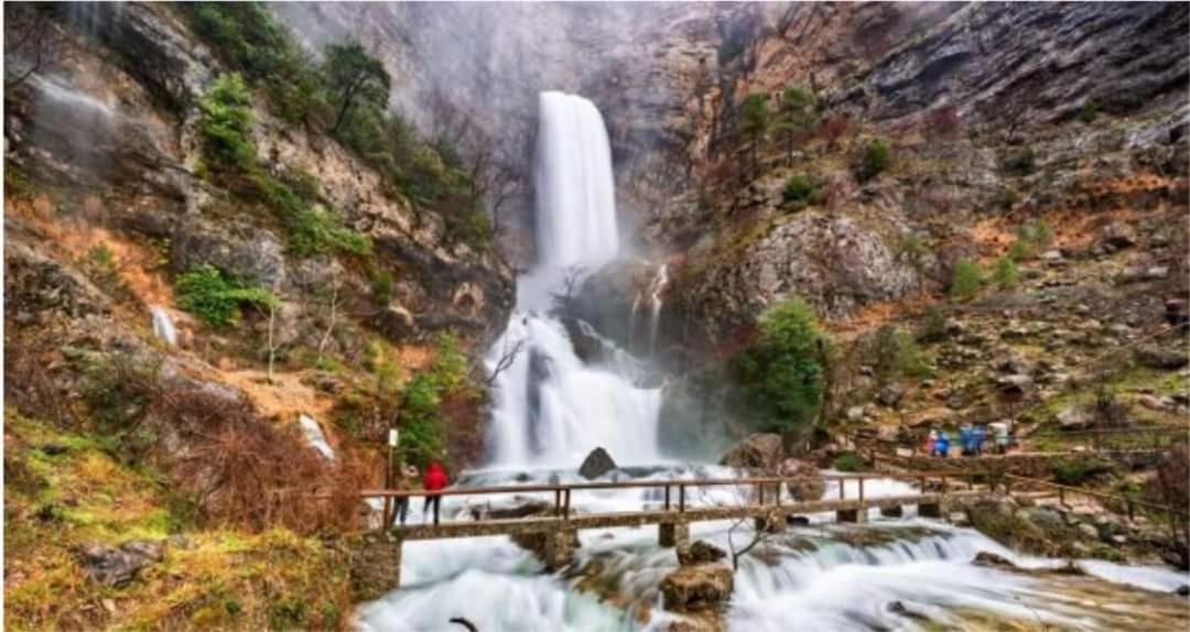 Chalet Esmeralda 3 D Y 2 Banos Zafiro Lagunazo Parque Natural Rio Mundo Riópar المظهر الخارجي الصورة